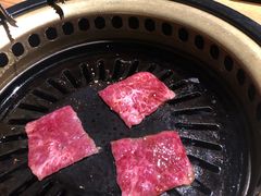 -炼火烤肉店