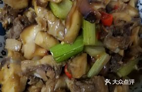 Braised Chicken with Dried Mushrooms