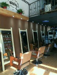 -明洞造型精品烫染