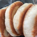这条老街都是卖糕团和一些苏州传统小吃的