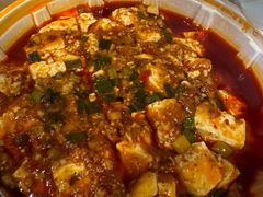-鑫巴蜀小镇 · 水煮鱼专研店(玉桥店)