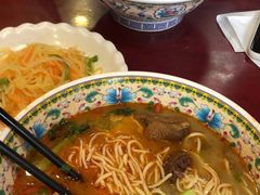 -金杨拉面王小吃面馆·牛三宝面·红烧牛肉粉