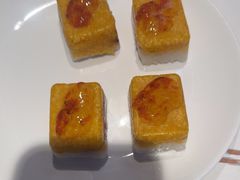 -阿瓦山寨·湘菜现炒·剁椒鱼头王(咸阳总店)