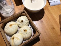 鲜汁大肉包-食膳公园包子铺(烈士公园店)