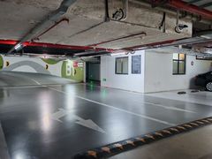 -百联西郊购物中心·停车场