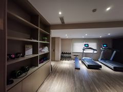 -杭州西湖湖滨银泰亚朵酒店