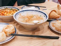 -正南齐北·老街糯米团(洪崖洞店)