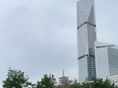 -英雄广场