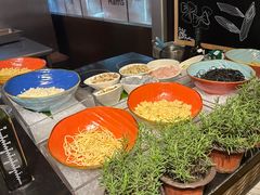 -怡咖啡海鲜自助餐厅(浦东香格里拉店)