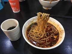 小面-秦云老太婆摊摊面(磁器口店)