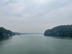 -三游洞