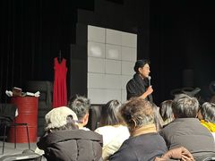 -北京喜剧院