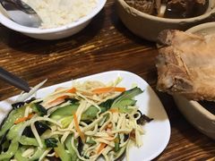 -万和春排骨砂锅米饭(湖北路店)