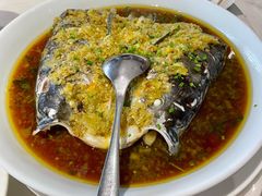 剁椒鱼头-楚山晓·湖北菜(武汉光谷K11店)