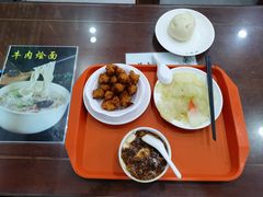 -护国寺小吃(左家庄店)