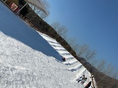-十三陵雪世界滑雪场