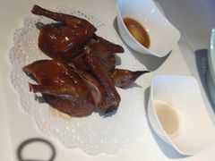 脆皮乳鸽-禧宴Joyous Restaurant(禧园店)