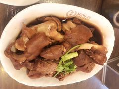 卤猪蹄-松發肉骨茶(先得坊店)