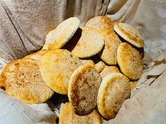 -三兄弟高炉烧饼