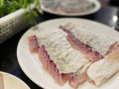 脆皖鱼腩-正能量脆肉鲩火锅