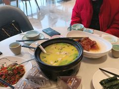 -泓历皇朝酒店(东亭店)