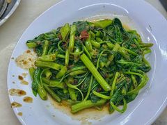 马来风光-新峰肉骨茶