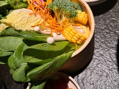 -三出山火锅(南京万象天地店)