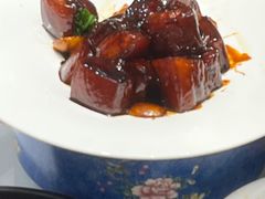 阿婆红烧肉-申阿婆·上海菜·小海鲜(国展店)