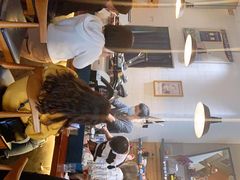 -Be Lived Cafe比例咖啡(摩天轮店)