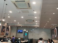 大堂-康师傅私房牛肉面(马泉营奥莱店)