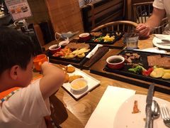 -必胜客(百联又一城店)