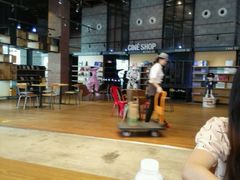 -CGV星星影城(颐堤港ScreenX店)