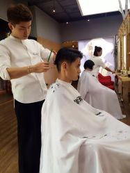 -塞巴斯汀SEBASTIAN专业美发店