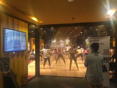 -超级猩猩健身·团课(海岸城店)