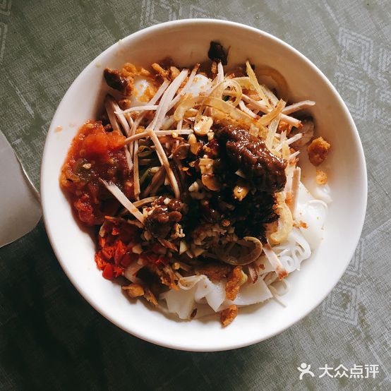 明记烤肉米线烧肉卷粉(中心小学店)