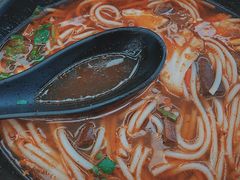 -三千粉牛肉米粉(来客茂店)