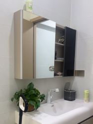 -苗方清颜专业祛痘·皮肤管理