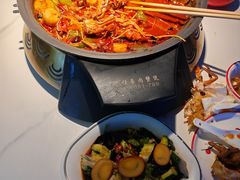 -徐记小怪兽肉蟹煲(中央大街店)