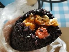 -云南大锅豆浆店
