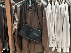 -URBAN REVIVO(上海中庚漫游城店)