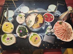 -星璨火吧KTV聚会餐厅(丰庆路店)