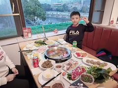 -贵府酸汤牛肉火锅·贵州老字号(飞山街店)