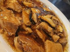 黄焖牛肉-柒號馆天津菜·八珍豆腐·牛窝骨