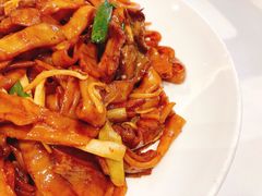 干炒牛河-稻香酒家·34年老字号·港式粤菜(汉街店)