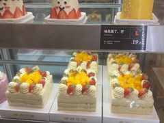 -罗森尼娜(德思勤店)