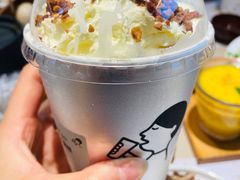 -喜茶(北京华贸购物中心店)