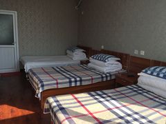 -梨木台悦来客农家院