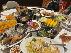 -光海鲜鱼翅餐厅(叻差拉披色路店)