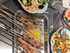 -马路牙子烧烤音乐酒馆(望京店)