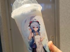 -喜茶(北京华贸购物中心店)